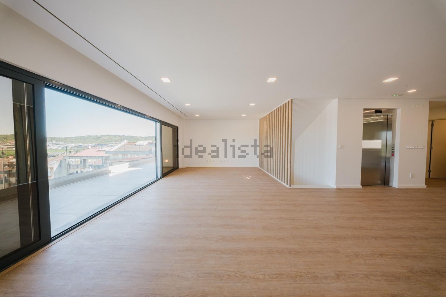 小楼房或独栋别墅出售在Rua Vieira da Silva - 居住