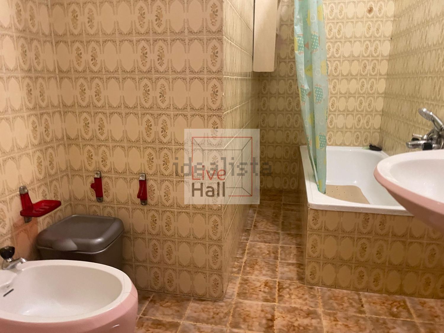 公寓 t2出售在Rua Padre Américo - 卫生间