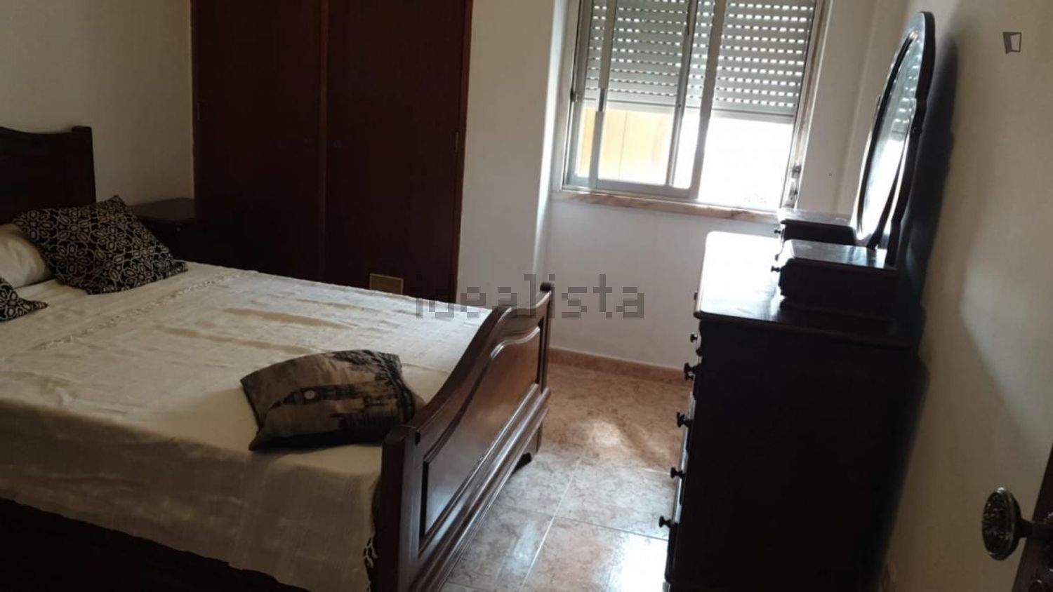 出租房间在Rua João Pinto Ribeiro - 卧室