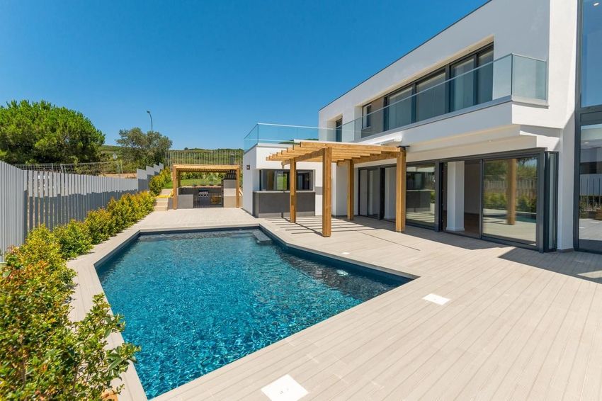 出租小楼房或独栋别墅在Rua Barruncheira