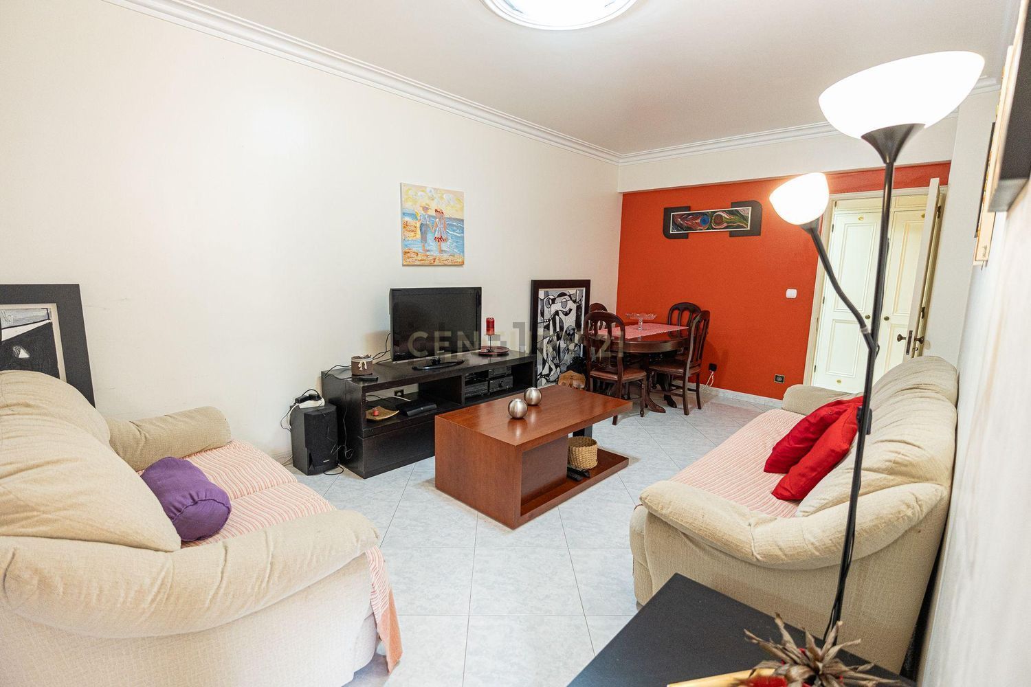 公寓 t2出售在Rua Arnaldo Fernandes de Almeida, 3 - 客厅