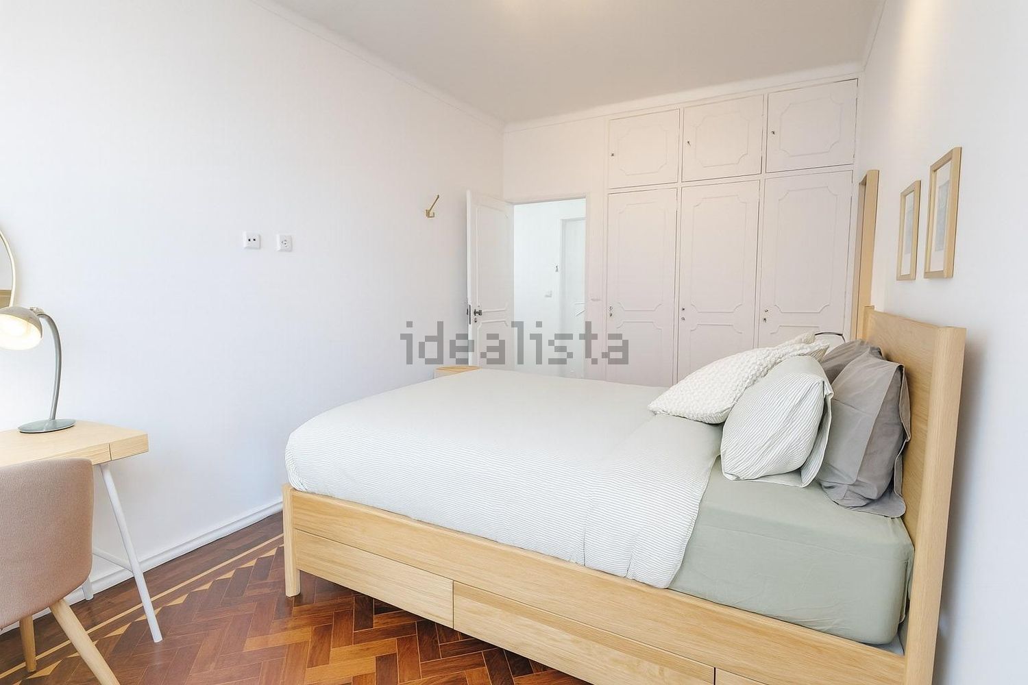 出租房间在Avenida Infante Santo, 345 - 卧室