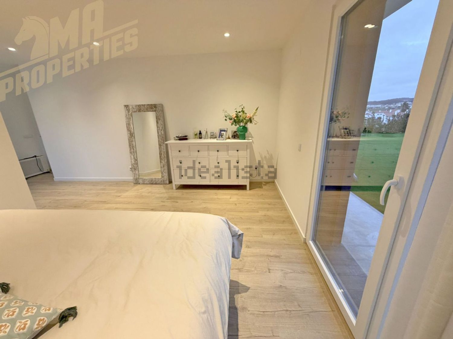 小楼房或独栋别墅出售在Rua da Mandinga, 20 - 卧室