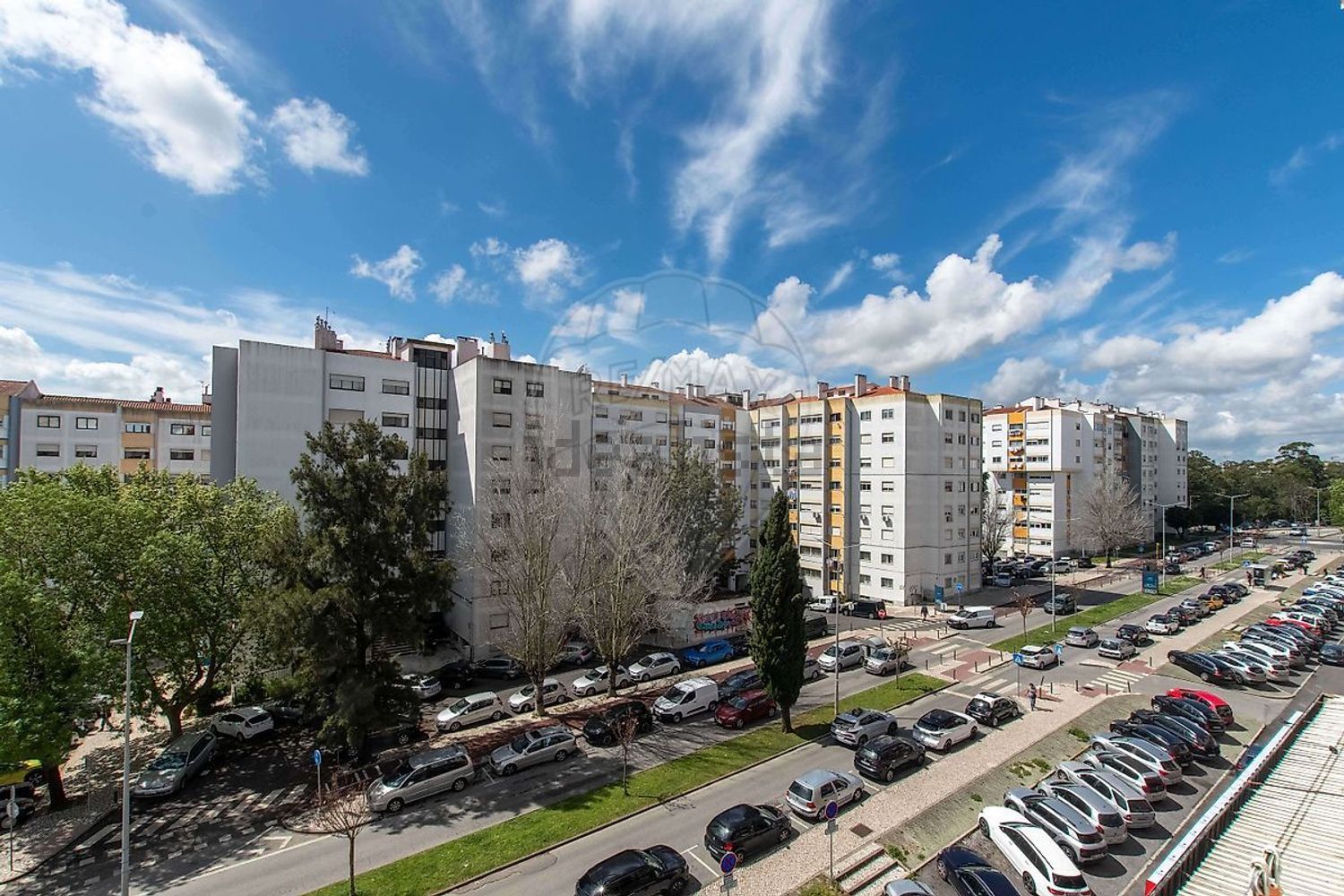 公寓 t2出售在Avenida 25 de Abril - 视线