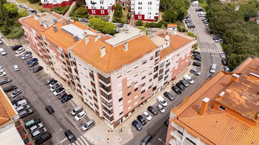 公寓 t2出售在Rua Arnaldo Fernandes de Almeida, 3