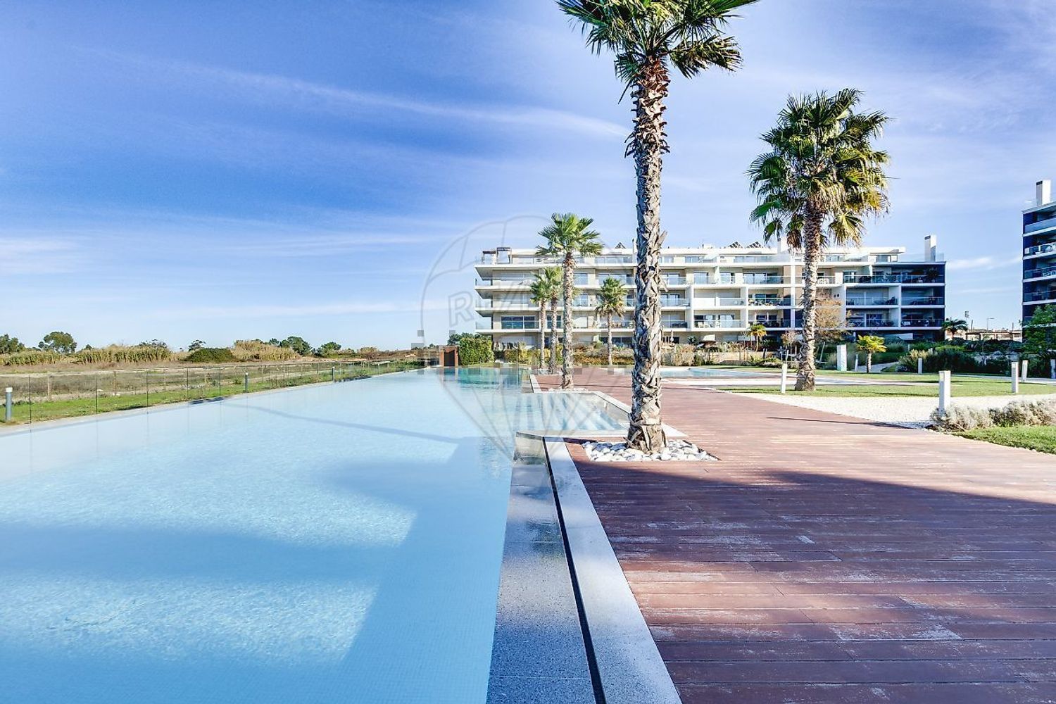 出租公寓 t3在Avenida 5 de Outubro, 401 - 游泳池