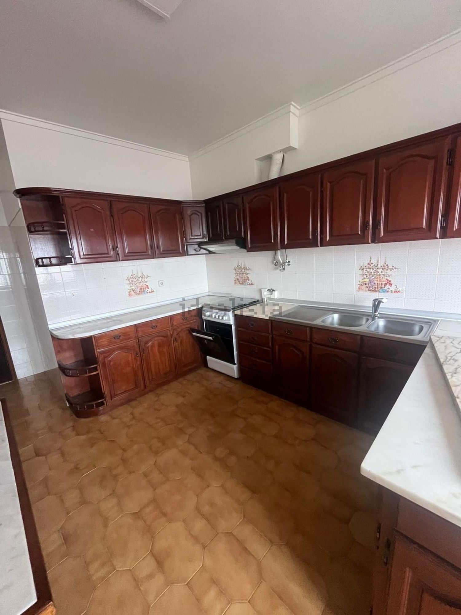 出租公寓 t2在Rua Cabo Verde, 6 - 厨房