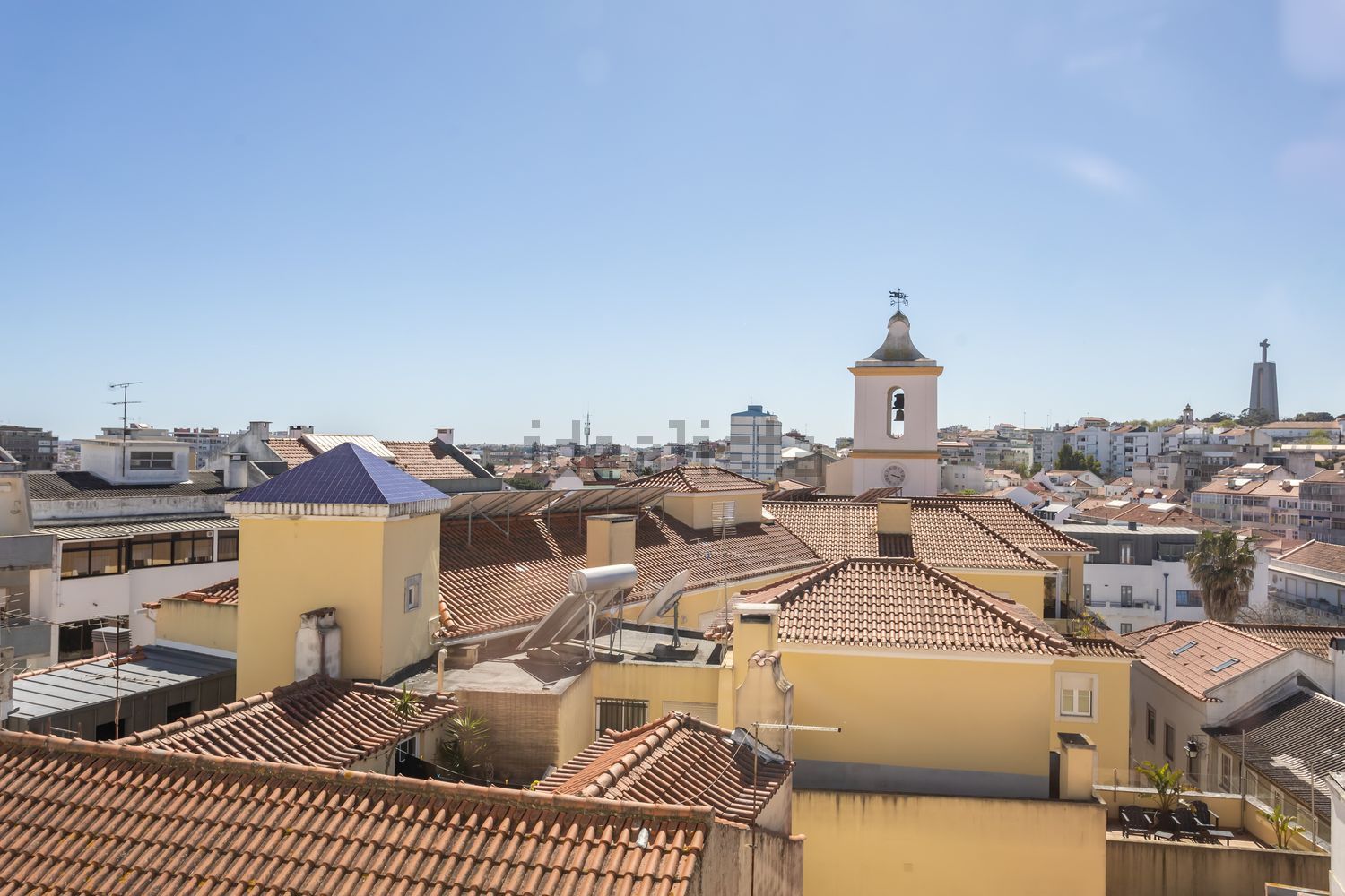 复式公寓出售在Largo 1º de Maio - 外立面