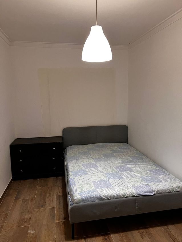 出租房间在Rua Diogo Cão, 11