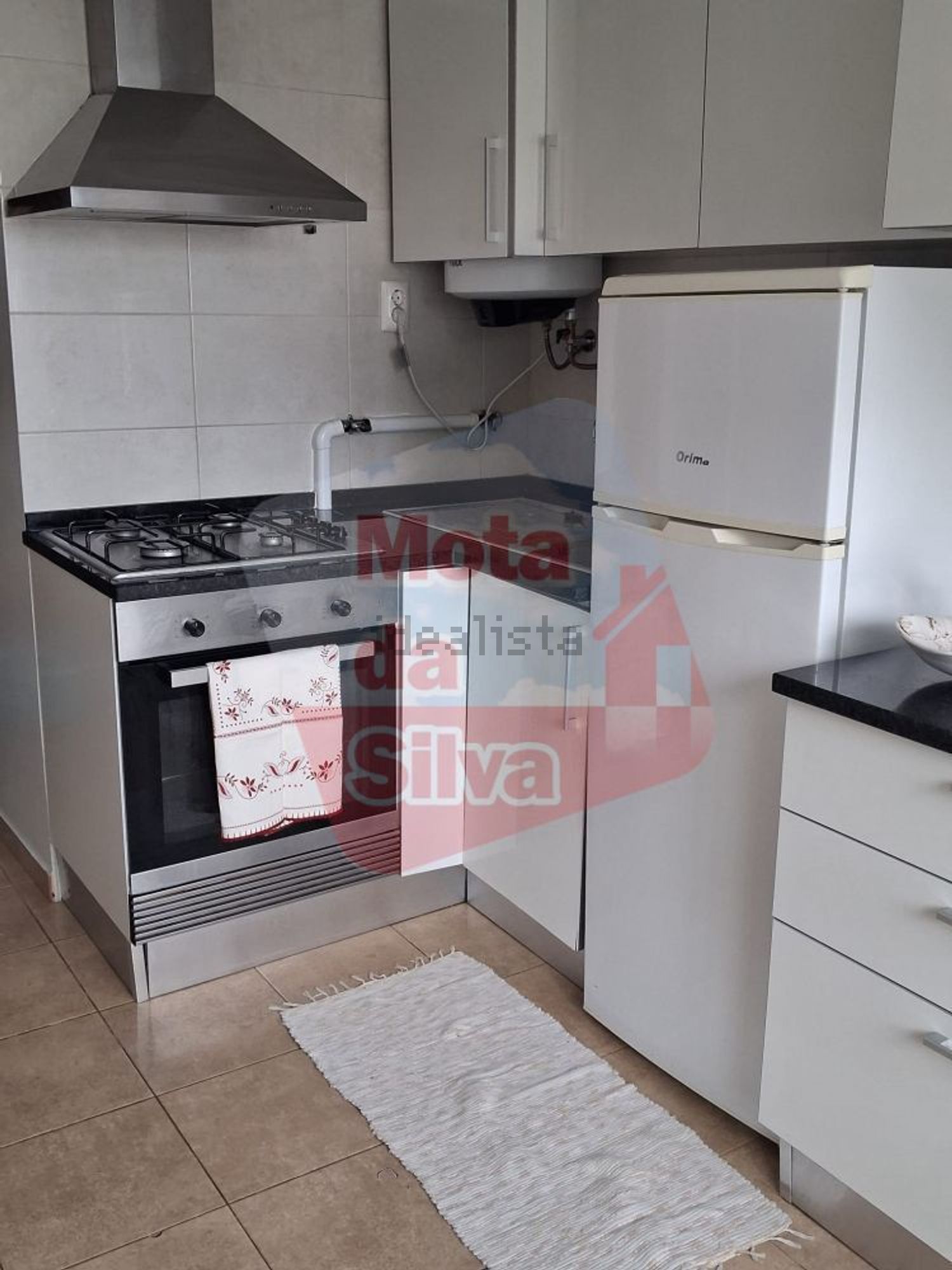 出租公寓 t2在Almada - 厨房