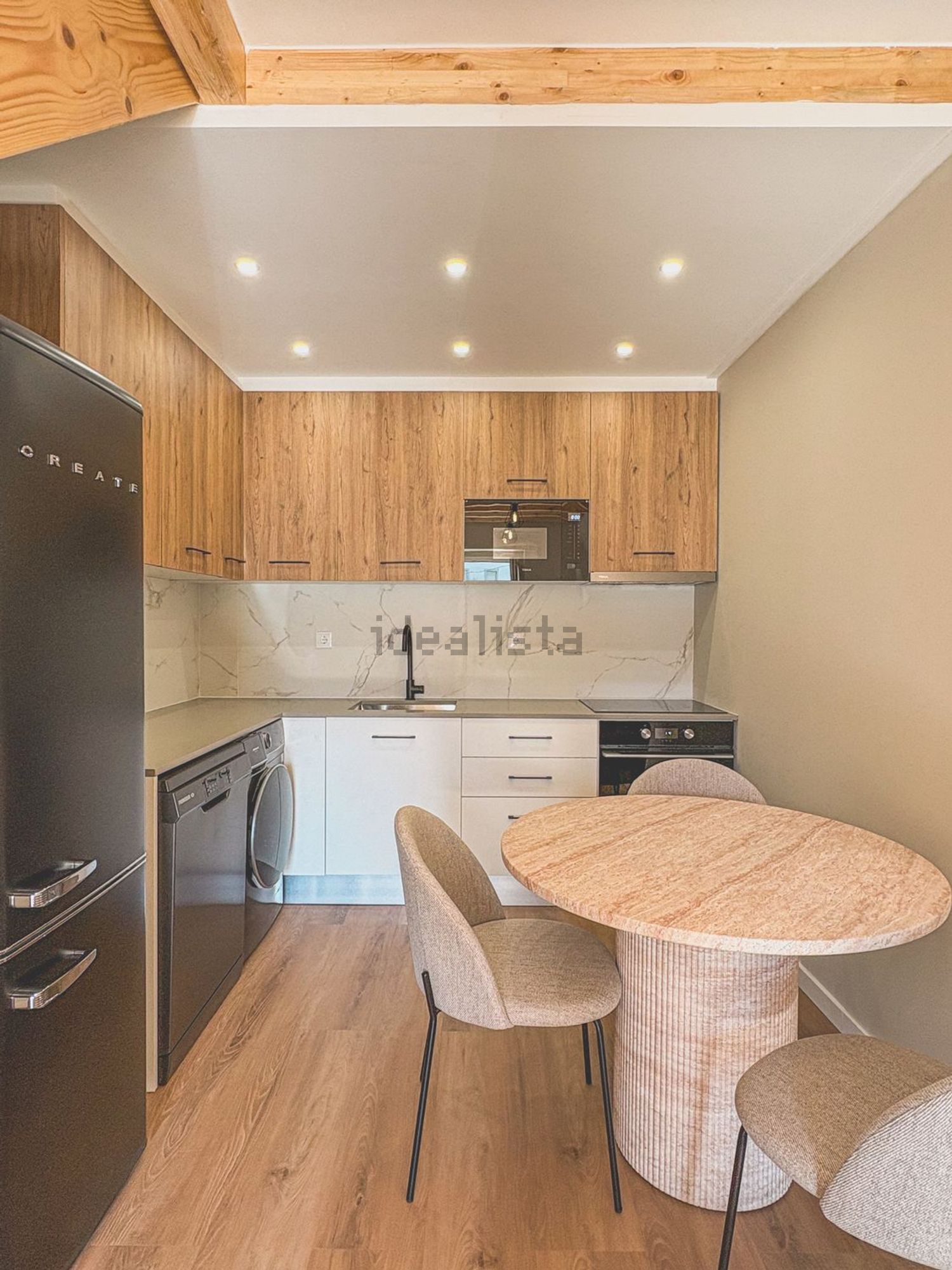 出租小楼房或独栋别墅在Rua General Amilcar Mota, 47 - 厨房