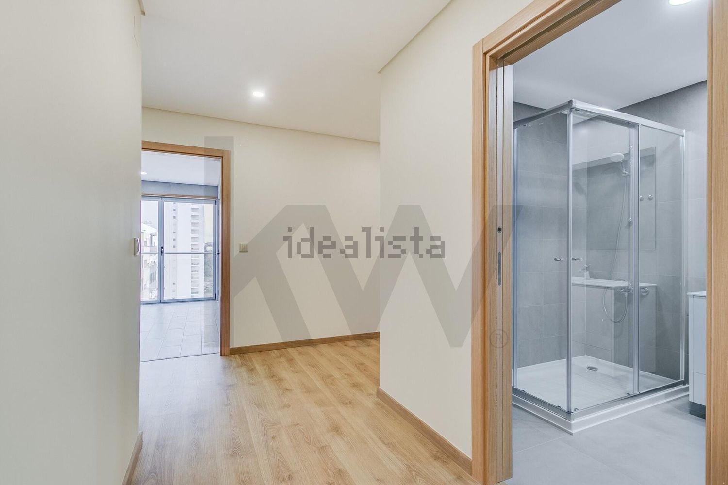 公寓 t3出售在Estrada da Luz, 81 - 居住