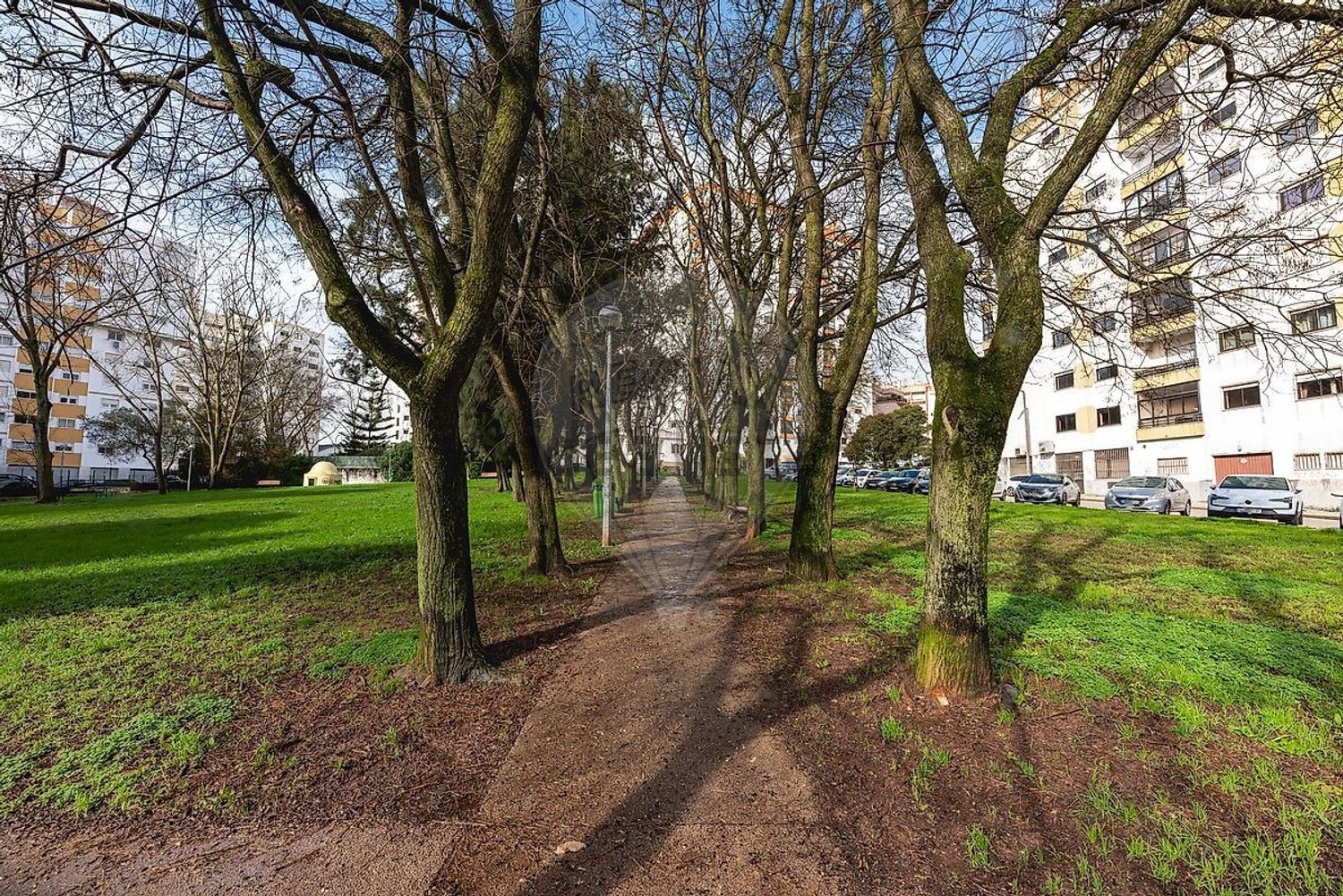 公寓 t3出售在Praceta dos Lírios - 花园