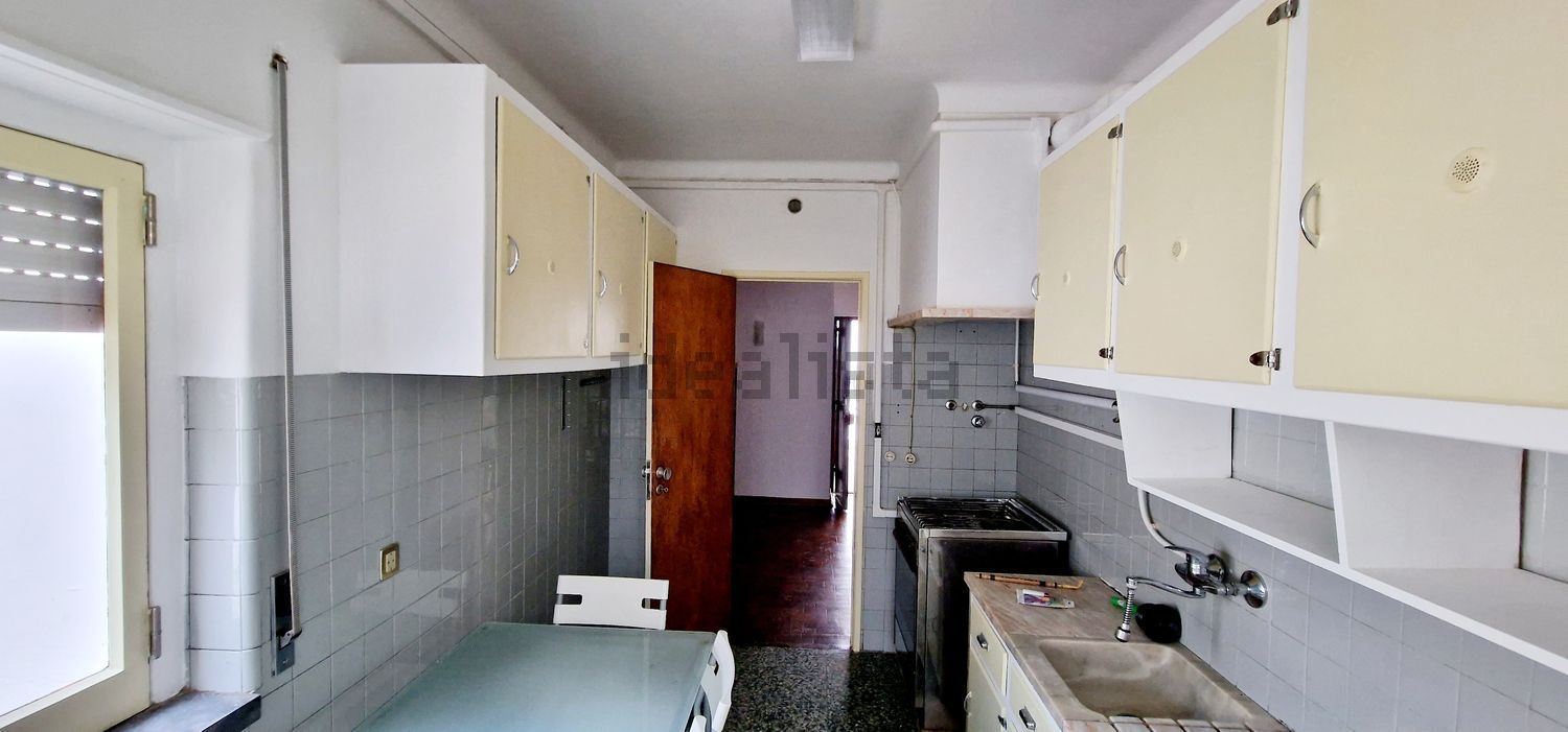 出租公寓 t2在Estrada de Paço de Arcos - 厨房