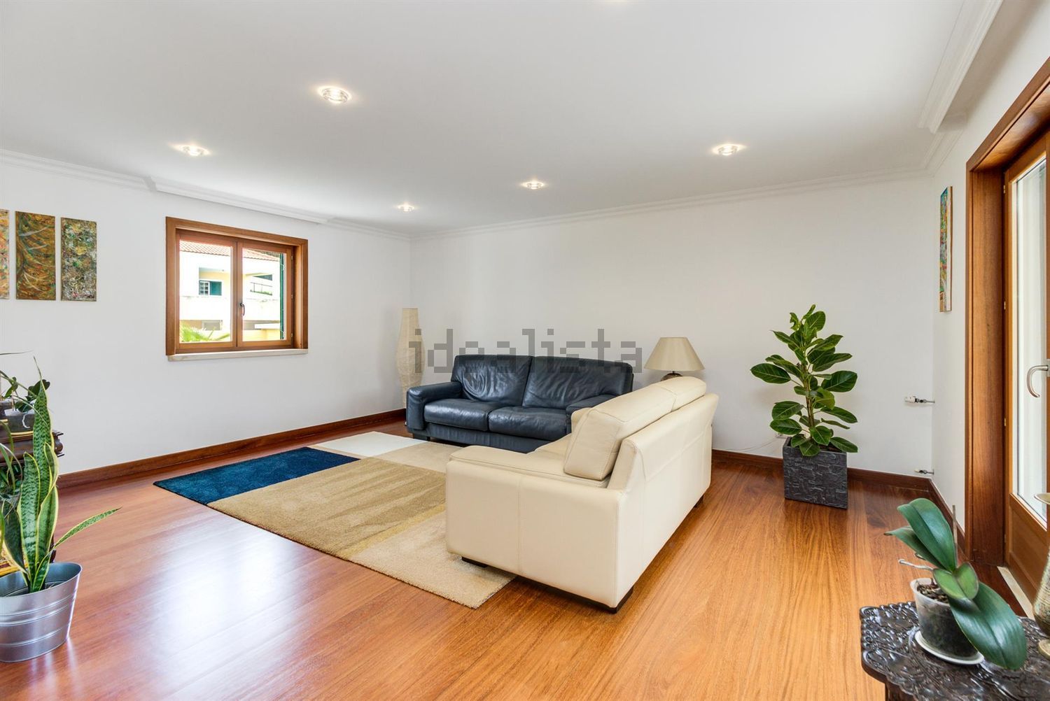 小楼房或独栋别墅出售在Rua do Mosqueiro, 19 - 客厅