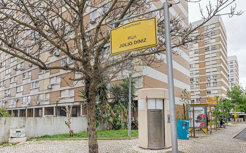 公寓 t3出售在Rua Júlio Dinis