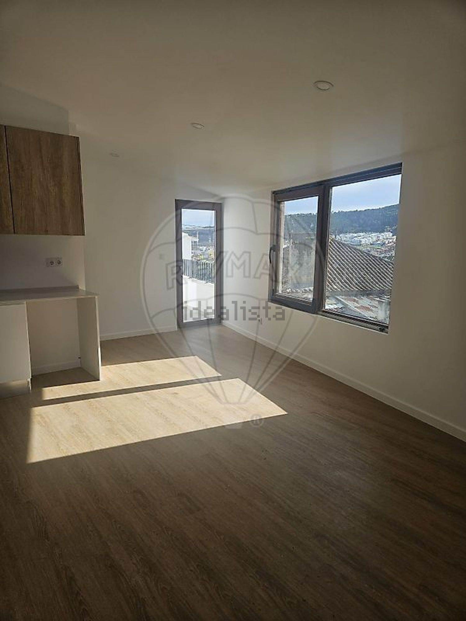 出租公寓 t1在Rua Combatentes do Ultramar - 居住