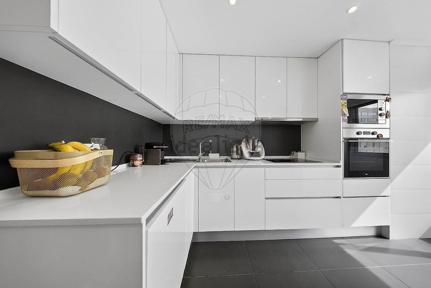 公寓 t3出售在Rua Públia Hortênsia de Castro - 厨房