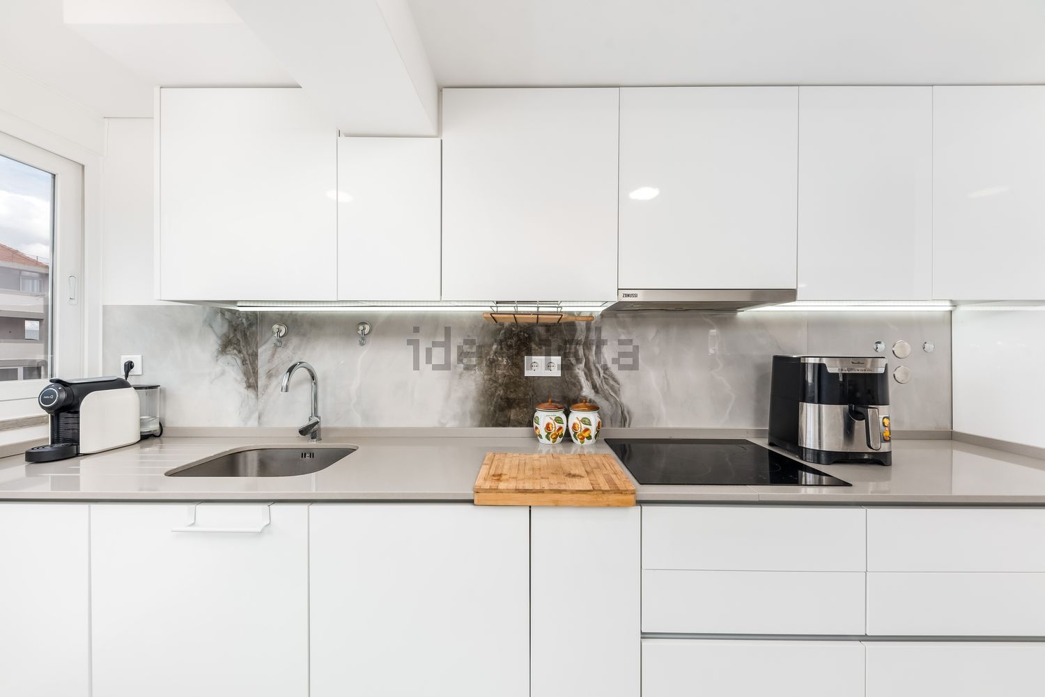 公寓 t3出售在Rua Capitão-Mor Lopes Sequeira - 厨房