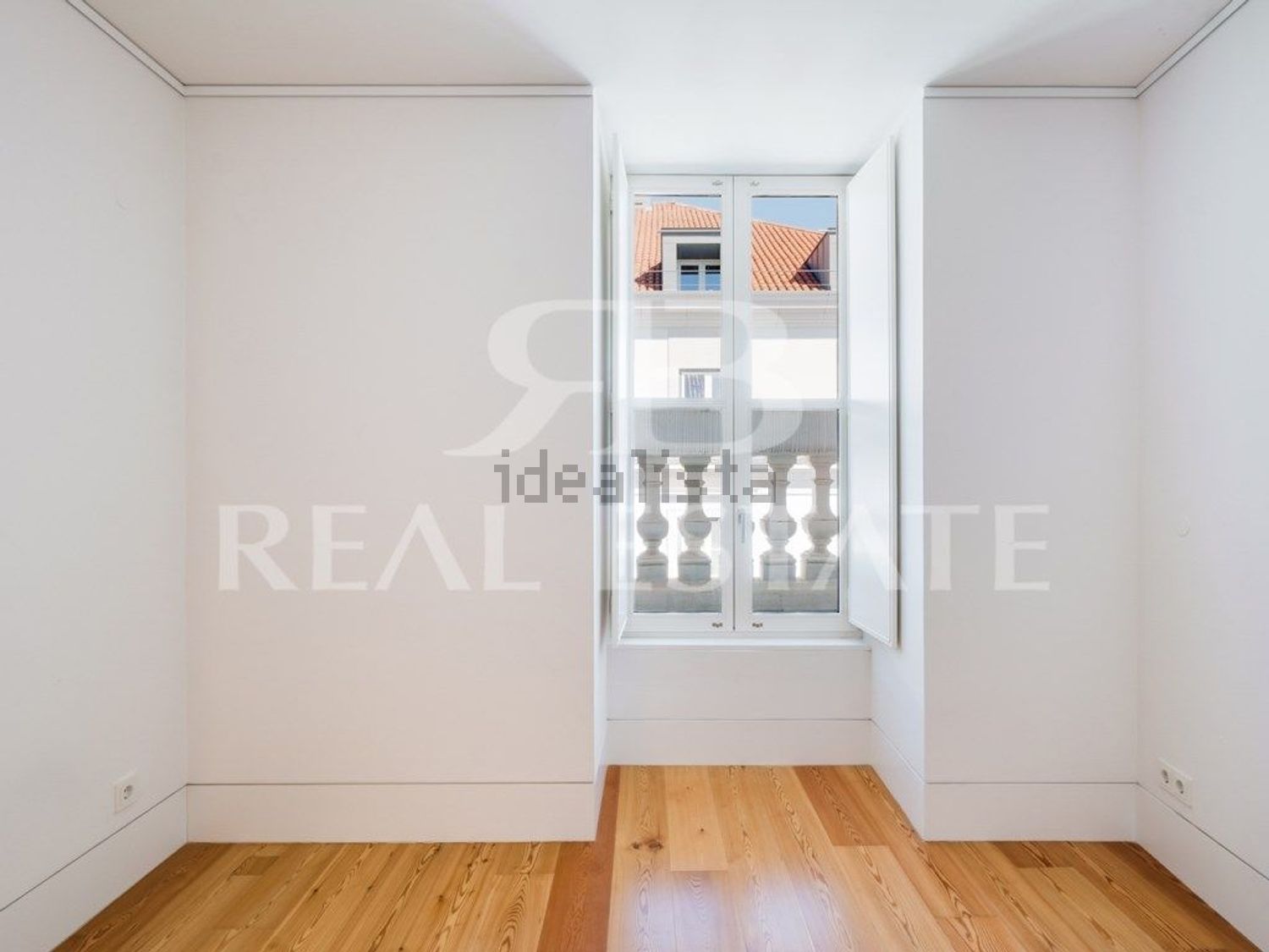 公寓 t3出售在Rua António Maria Cardoso, 11 - 照片