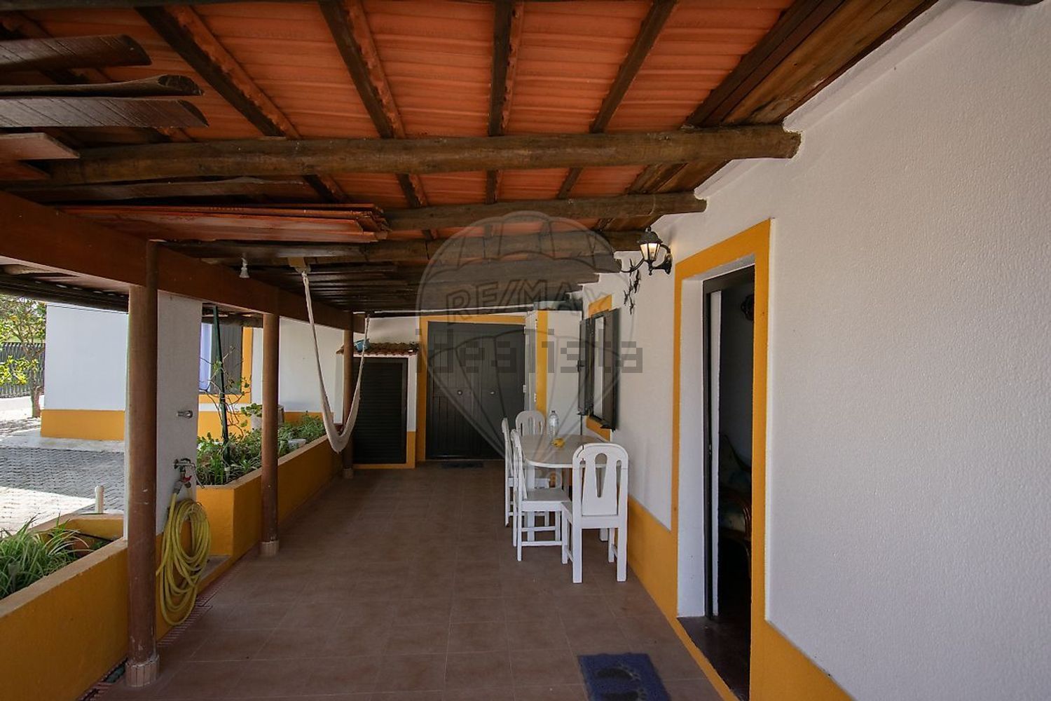 小楼房或独栋别墅出售Er261 - 阳台