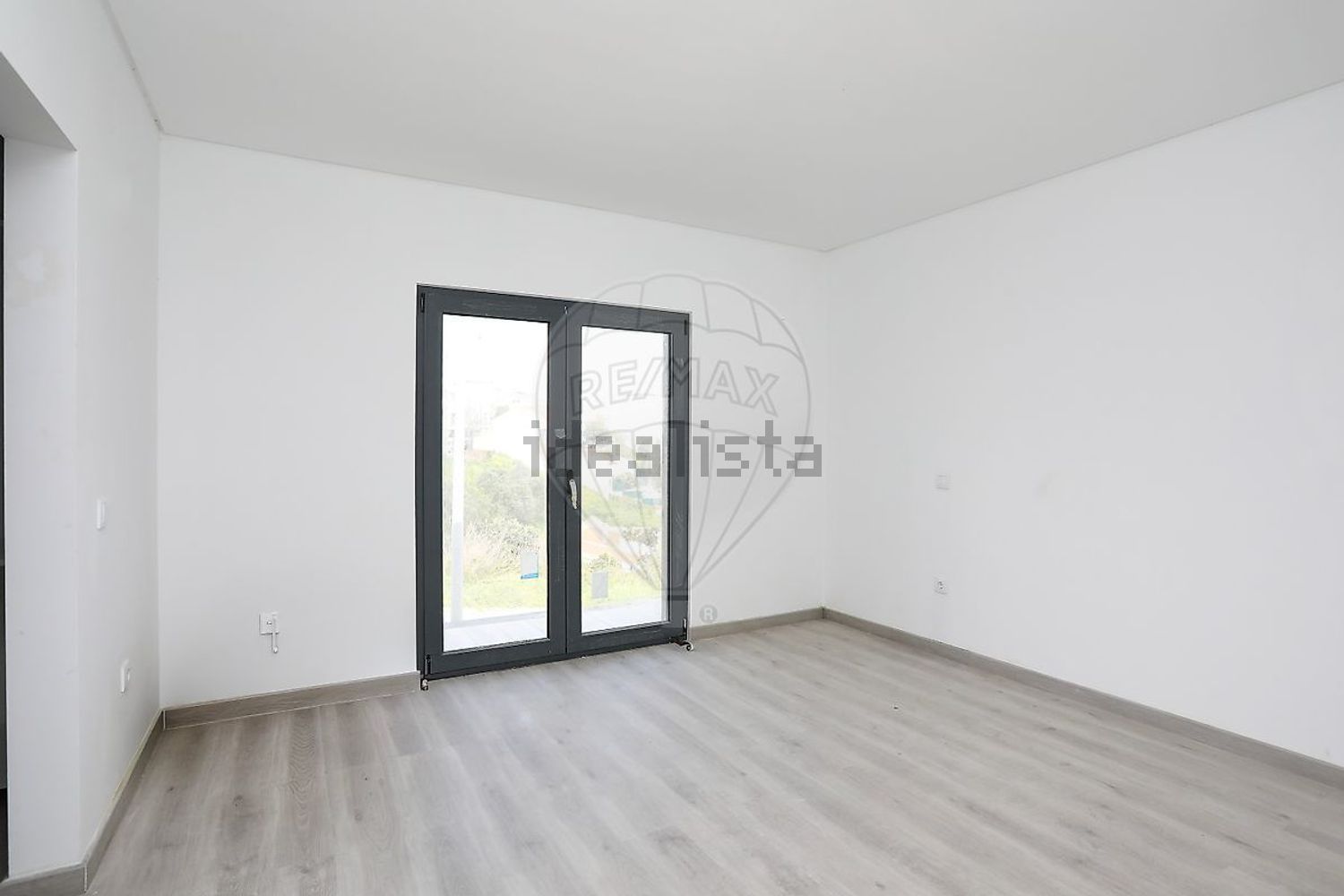 小楼房或独栋别墅出售在Rua das Flores - 居住