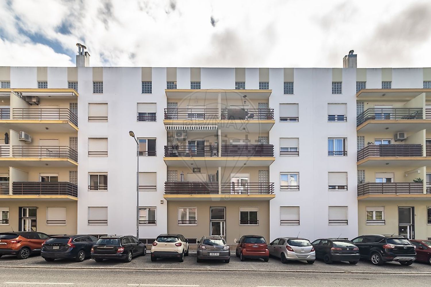 出租公寓 t2在Rua Hugo Casaes - 视线