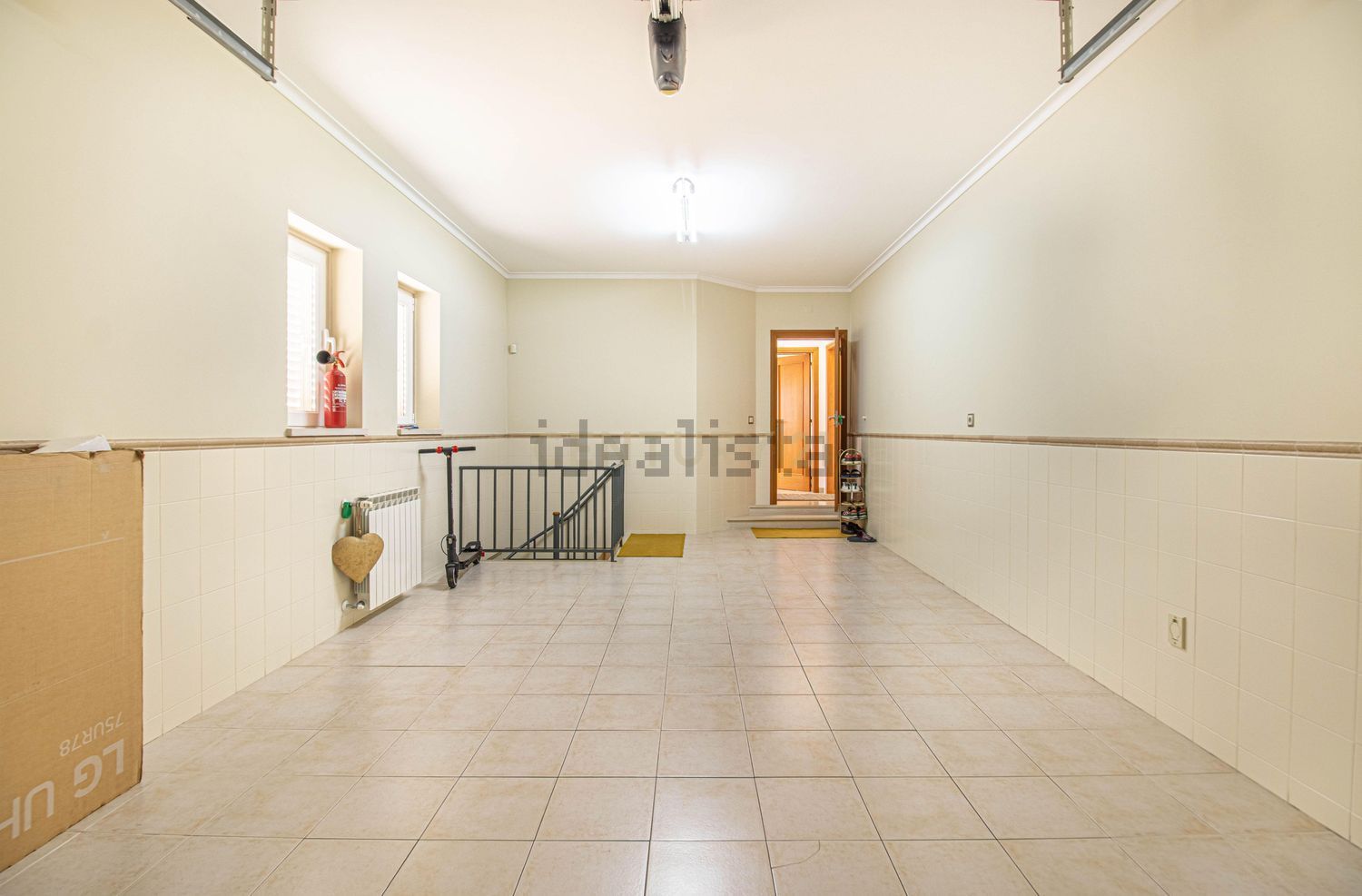 小楼房或独栋别墅出售在Rua Joane Mendes Botelho - 过道