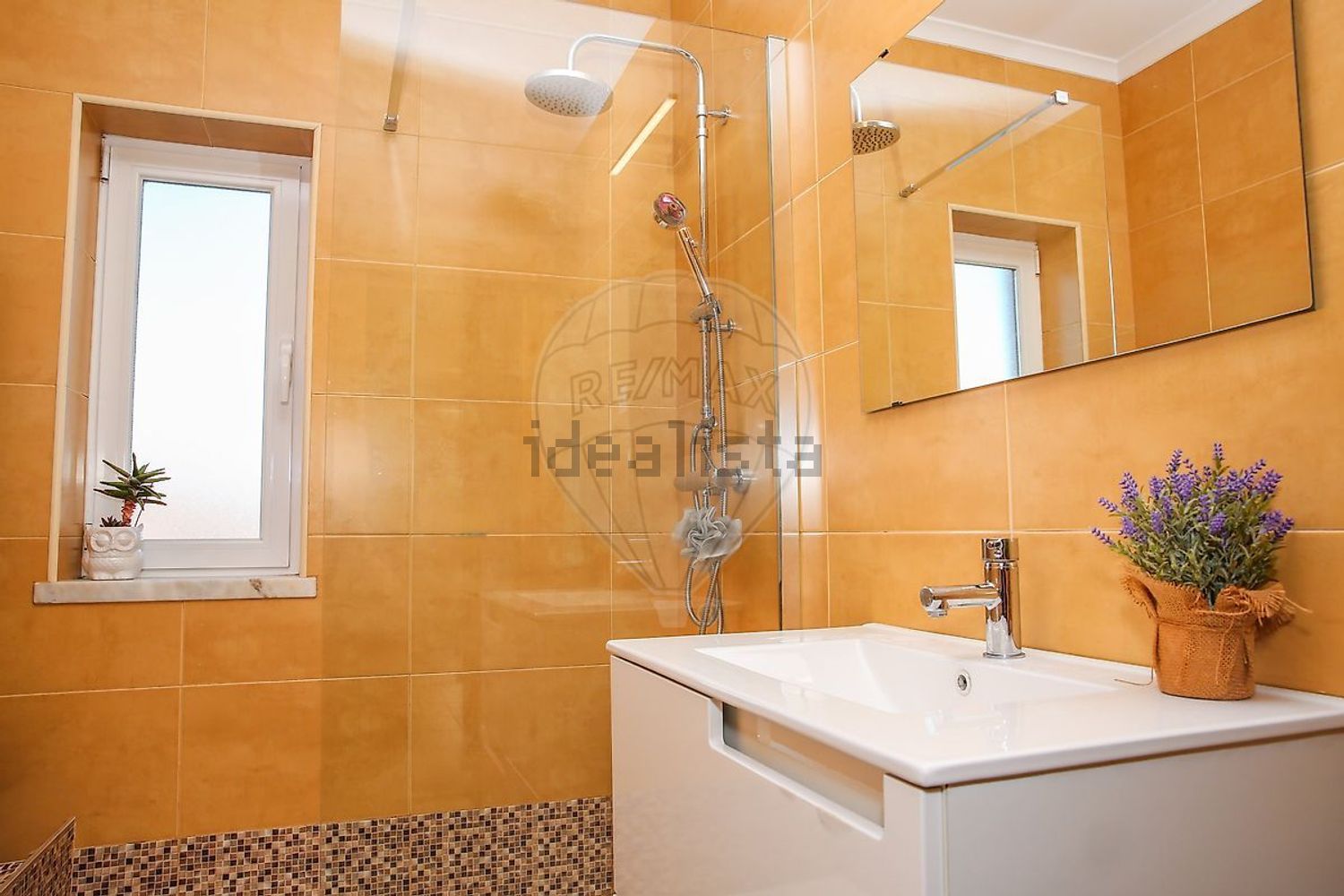 公寓 t3出售在Rua do Sarra - 卫生间