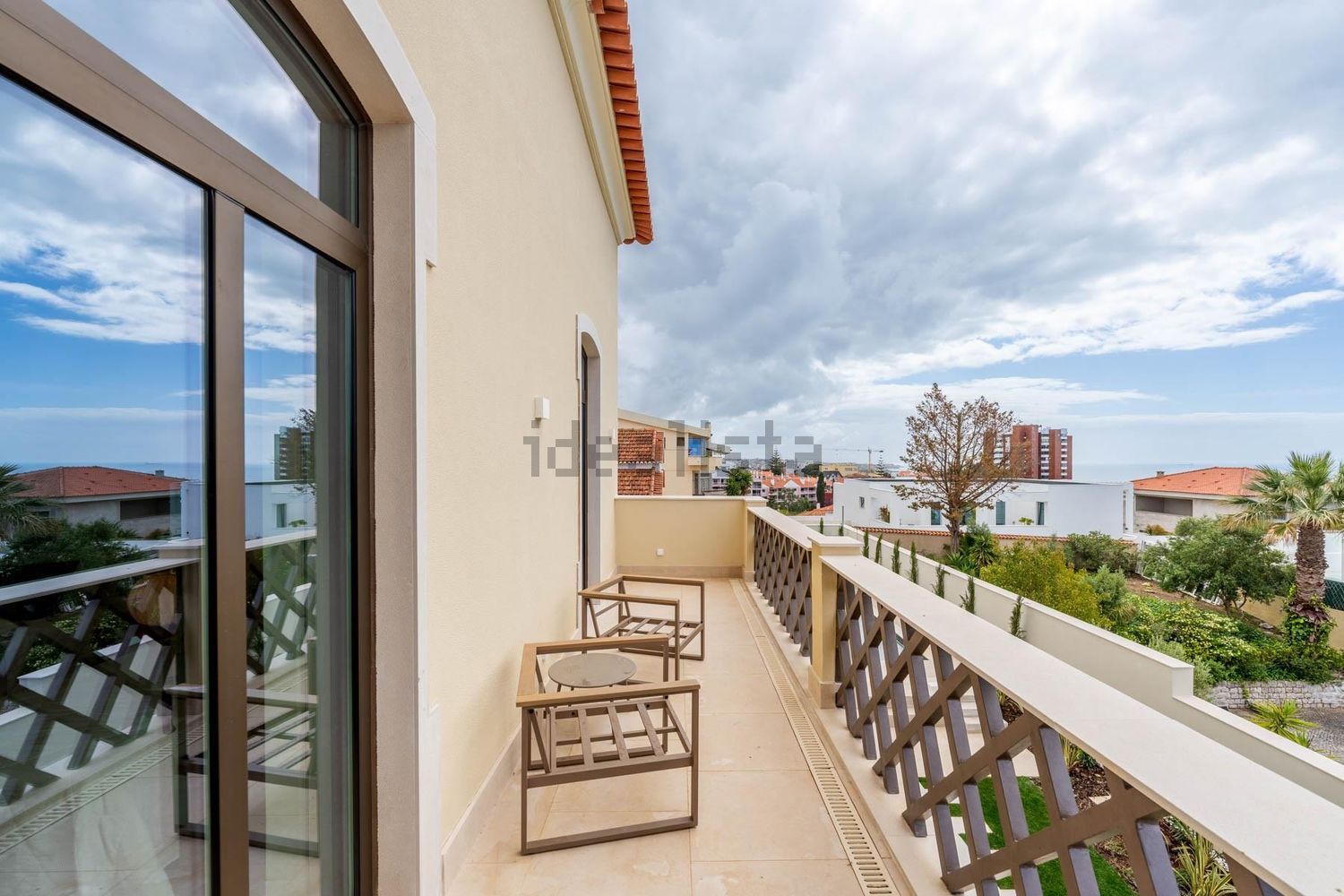 公寓 t3出售在Avenida São Pedro, 5 - 阳台