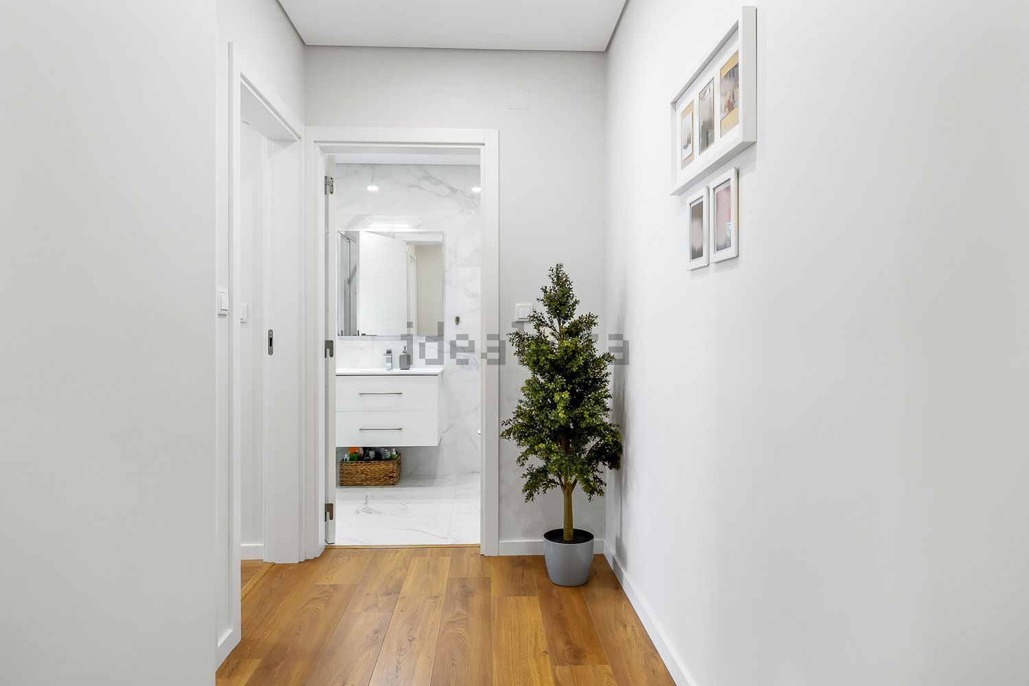 公寓 t2出售在Avenida Bombeiros Voluntarios, 4 - 过道