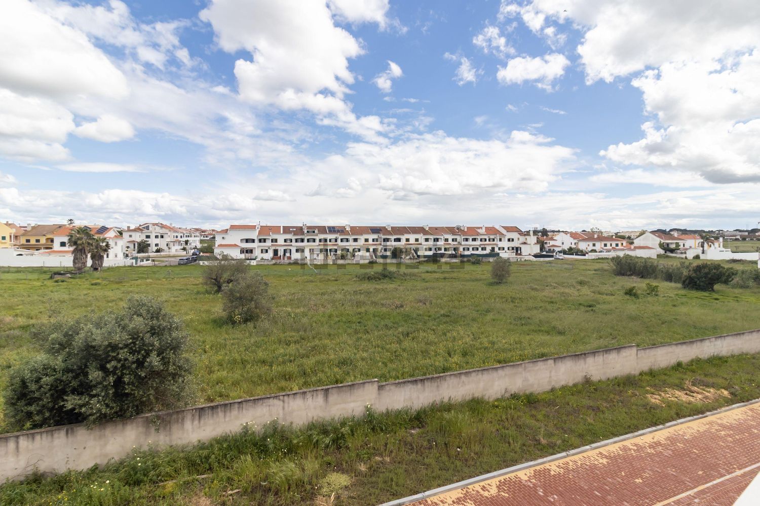 小楼房或独栋别墅出售在Avenida do Canto do Pinheiro - 花园