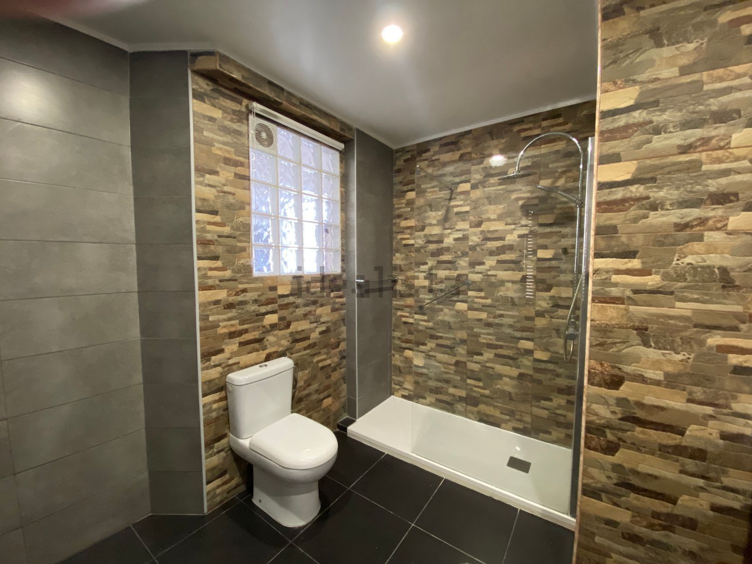 出租公寓 t3在Rua Bento de Jesus Caraça, 4 - 卫生间