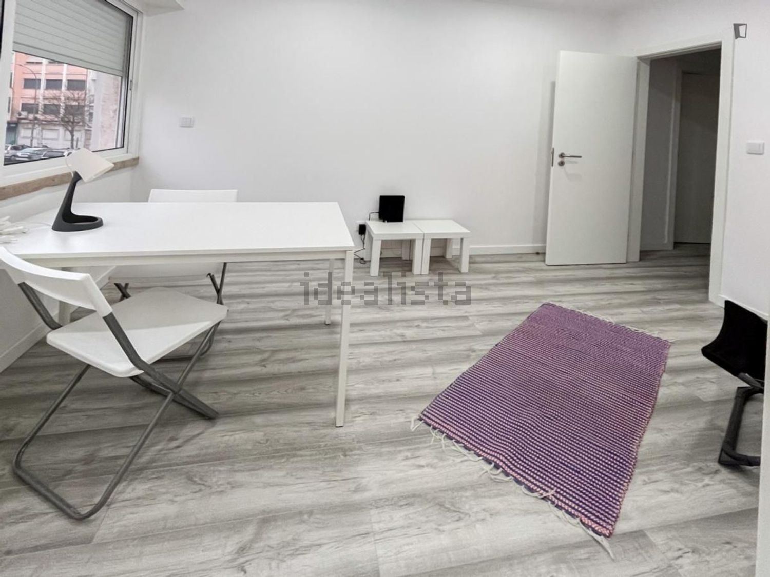 出租房间在Avenida de Ceuta - 客厅