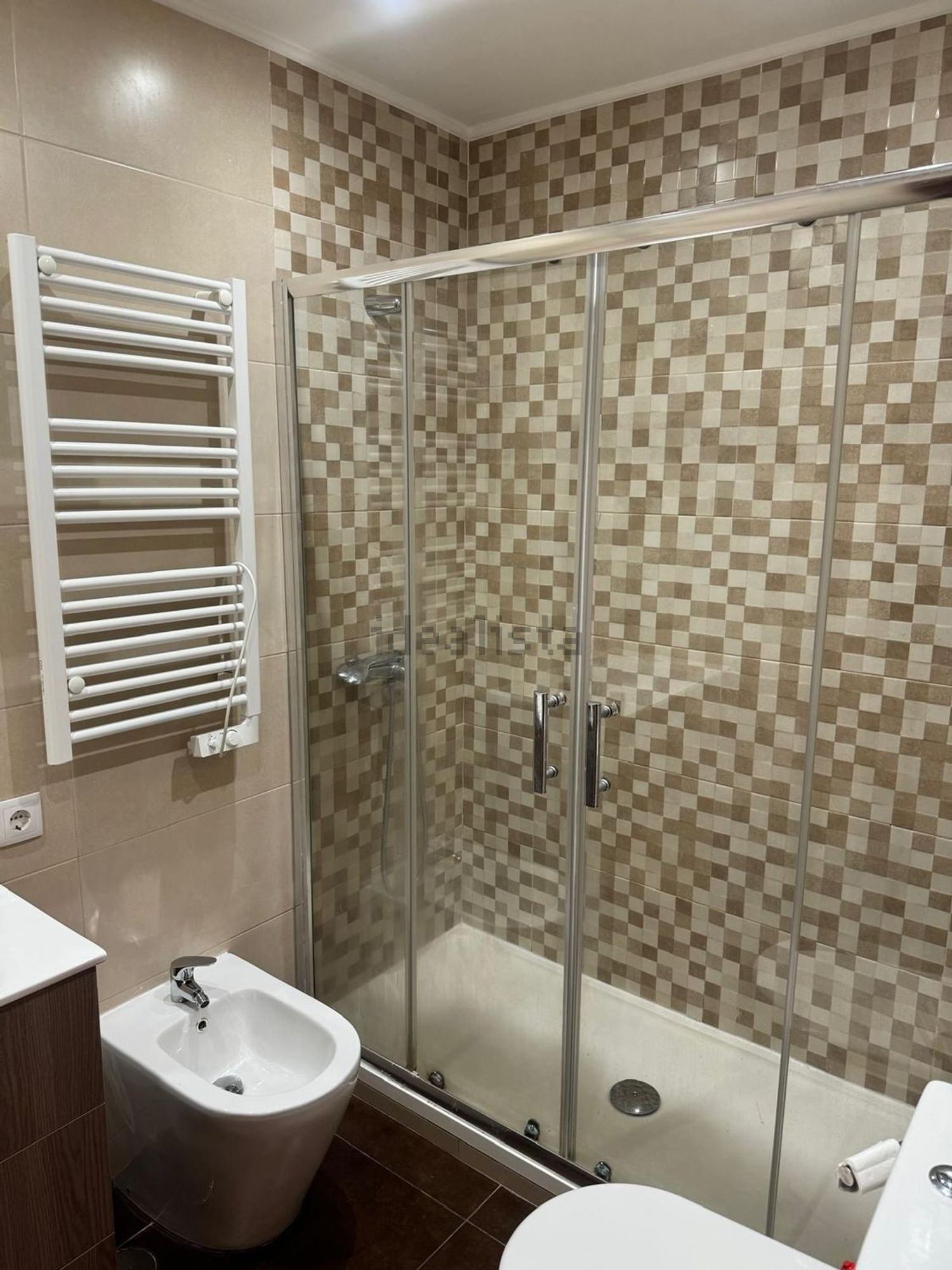 出租房间在Avenida da República, 87 - 卫生间