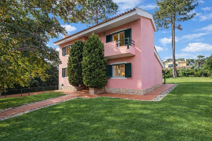 出租小楼房或独栋别墅在Rua das Margaridas, 20