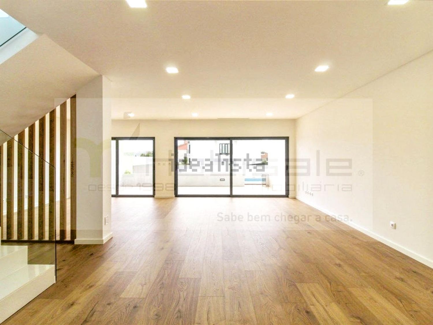 小楼房或独栋别墅出售在Rua Marechal Craveiro Lopes, 43 - 居住