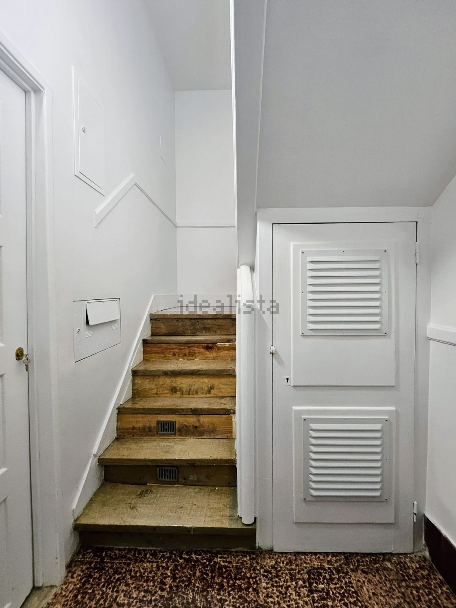 出租t0（单人公寓）在Beco de São Miguel, 13 - 共同区域