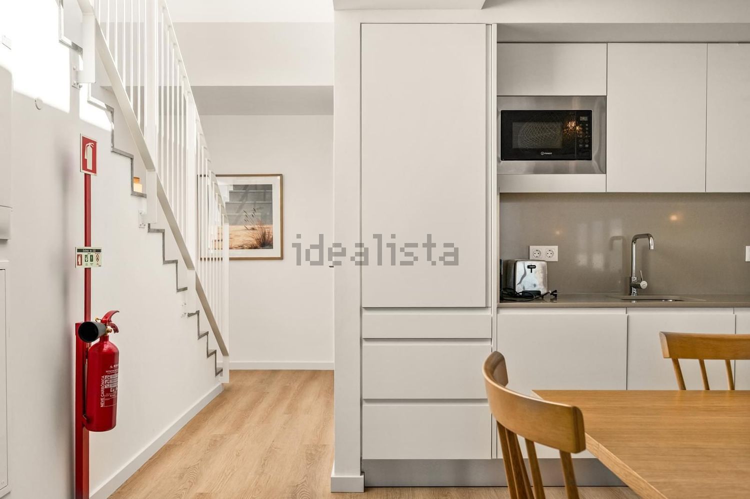 公寓 t3出售在Rua Isabel Arsénio - 照片