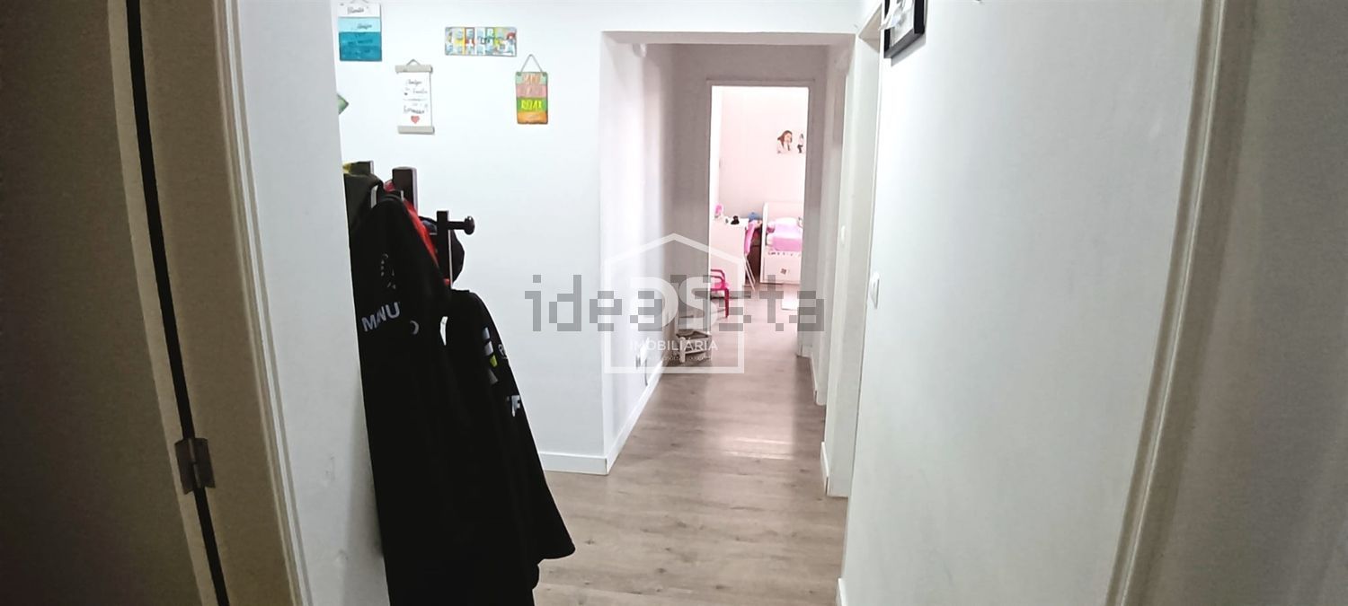 公寓 t2出售在Rua Bento de Jesus Caraça, 2 - 过道