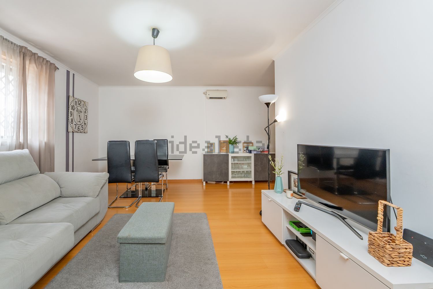 出租公寓 t2在Rua Barata Feyo - 客厅