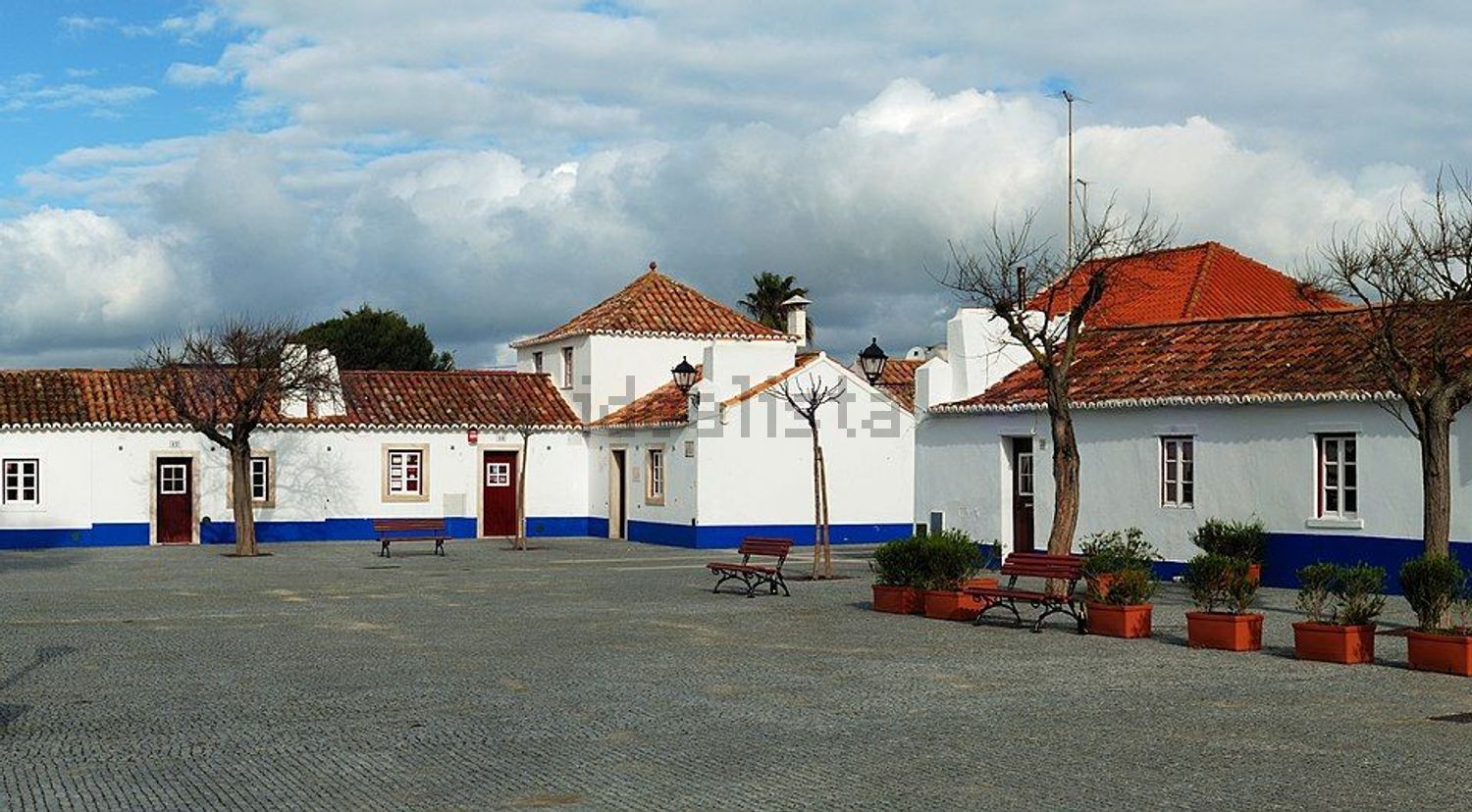 公寓 t1出售在Rua Jacinto Bandeira, 56 - 周边