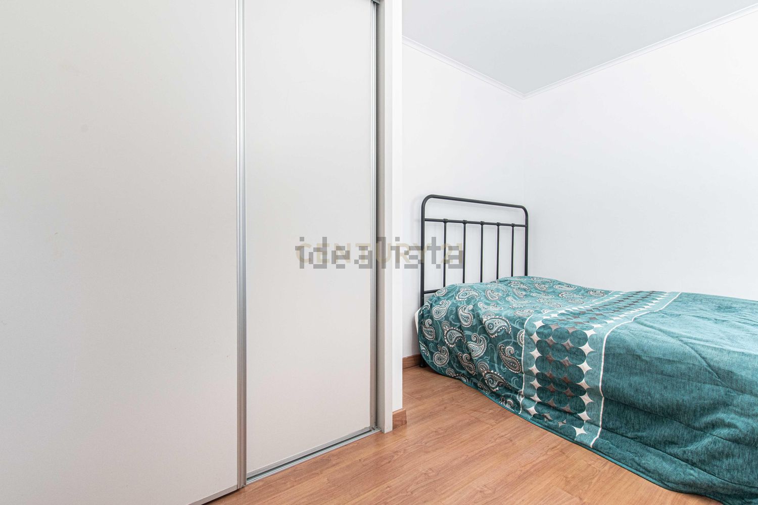 公寓 t4出售在Avenida Glicínia Quartin, 29 - 卧室