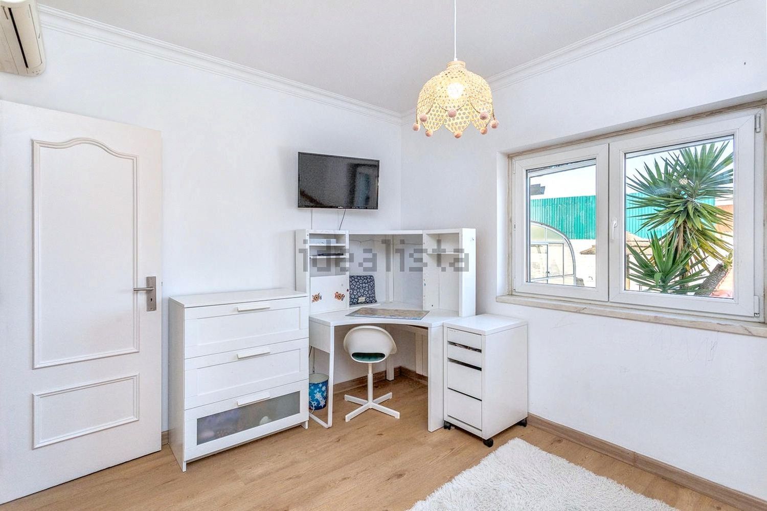 小楼房或独栋别墅出售在Rua dos Pintassilgos, 3 - 卧室