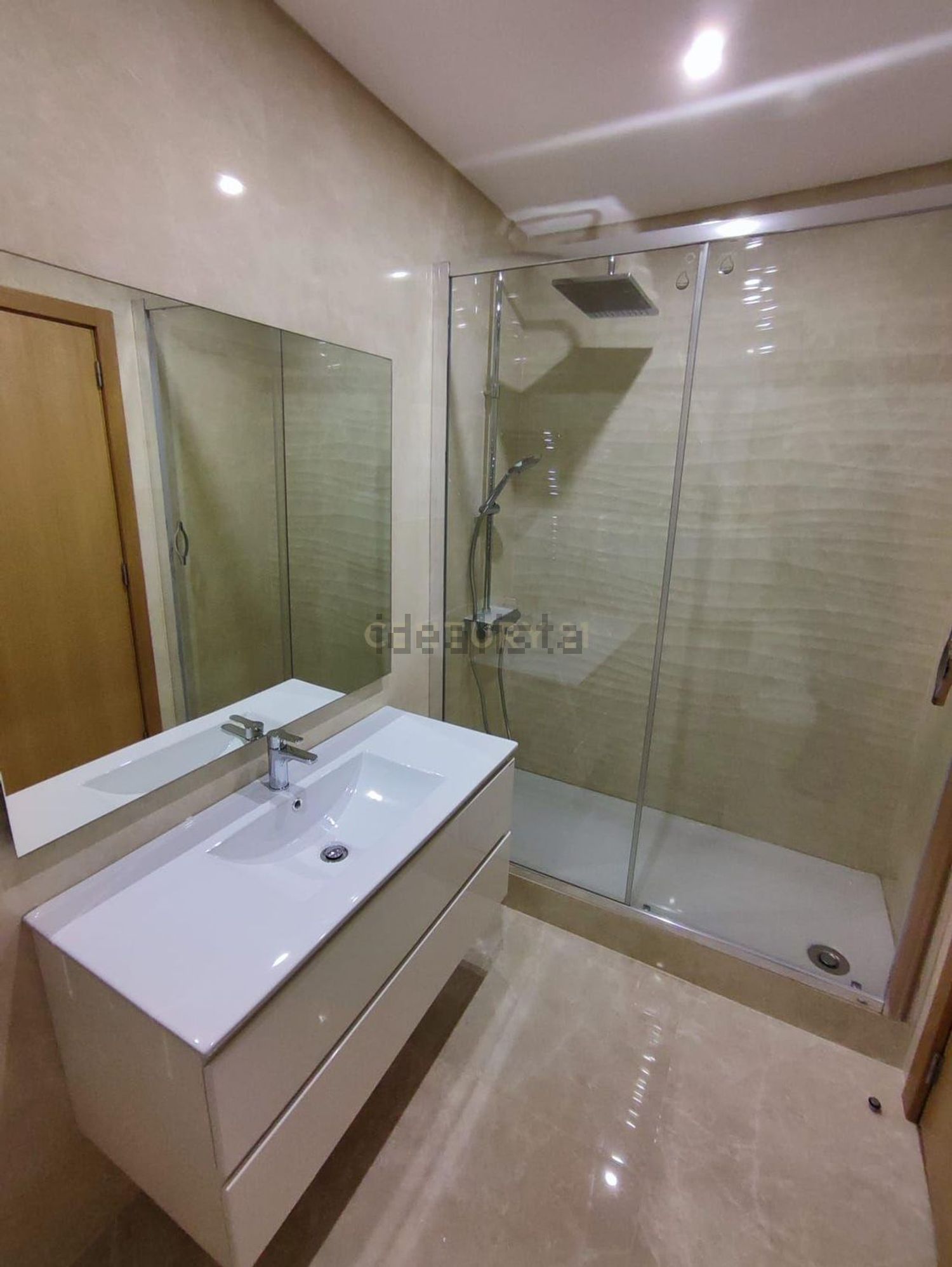 公寓 t2出售在Rua Professor Victor Manuel Morais, 12 - 卫生间