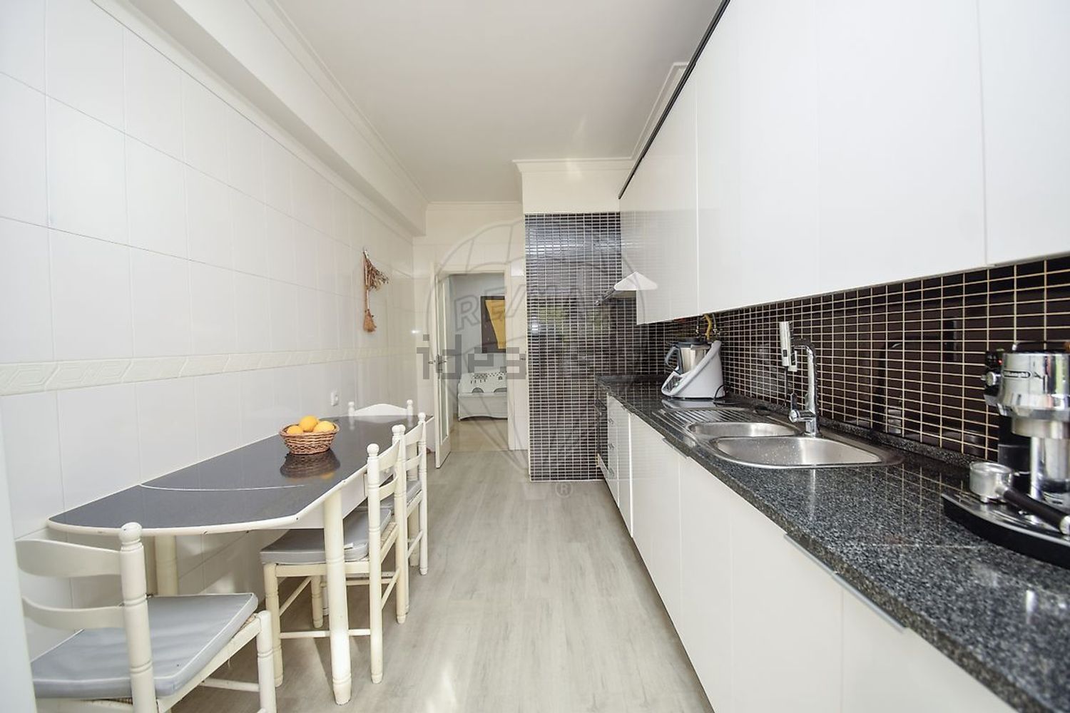 公寓 t3出售在Rua Romulo de Carvalho - 厨房