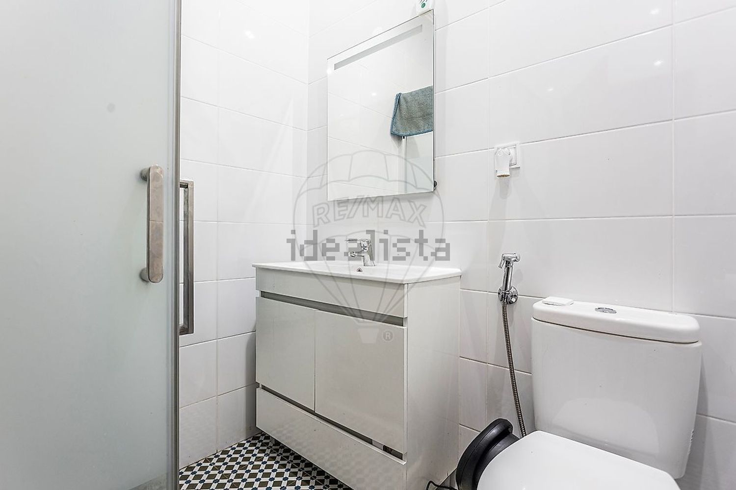 小楼房或独栋别墅出售在Rua dos Salgueirinhos - 卫生间