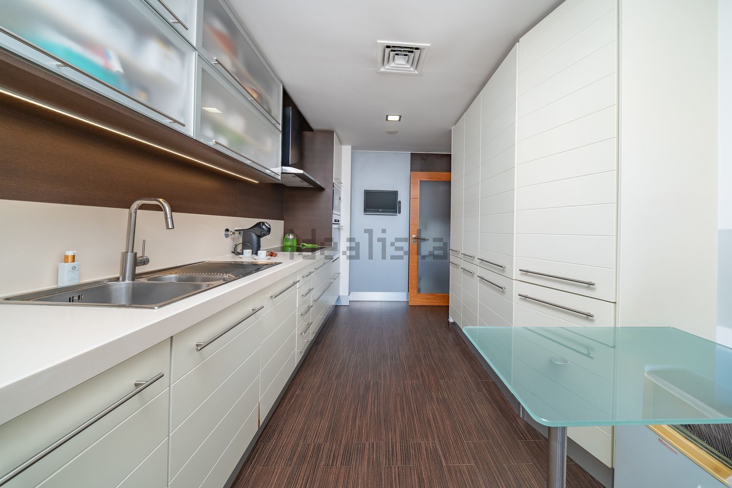 公寓 t3出售在Rua Manuel Teixeira Gomes, 14 - 厨房