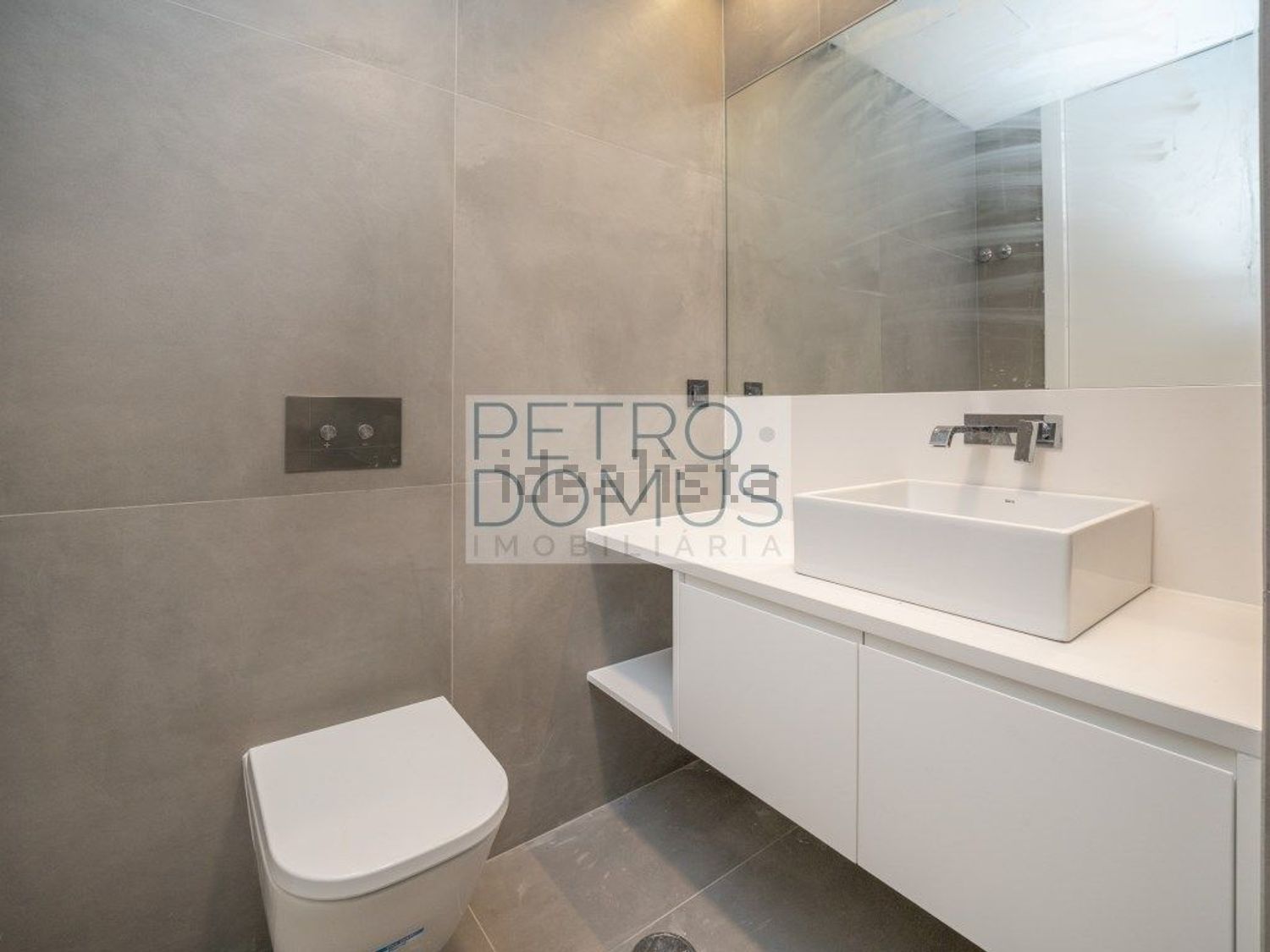 公寓 t2出售在Rua Padre Francisco António Ferreira - 卫生间