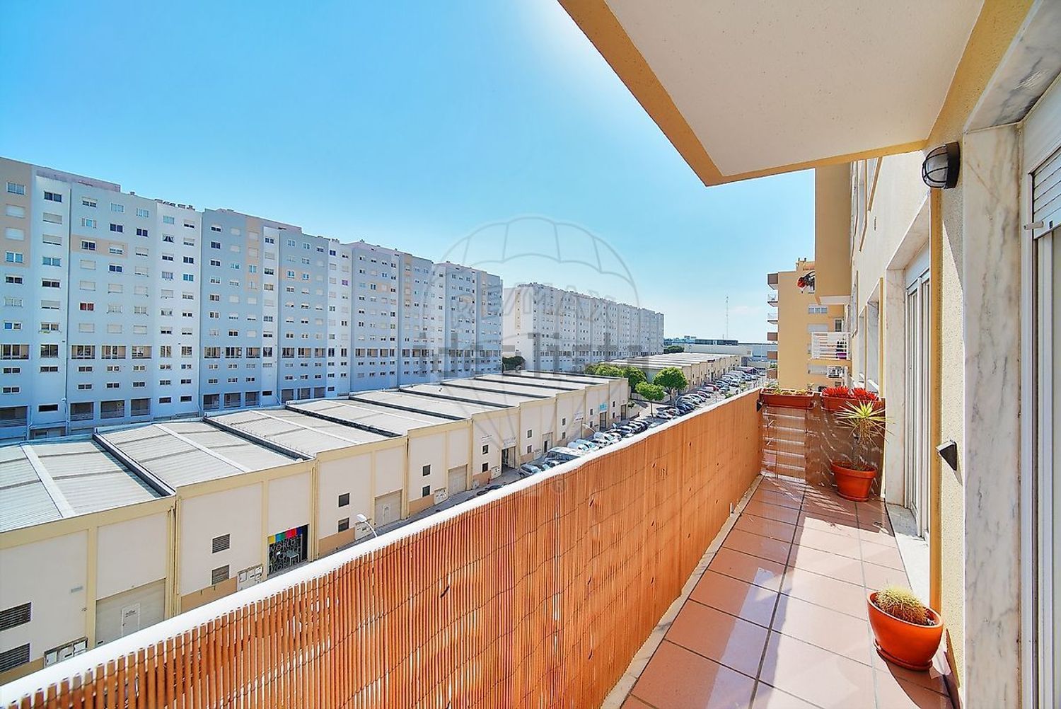 出租公寓 t2在Avenida Edmundo Lima Basto - 阳台